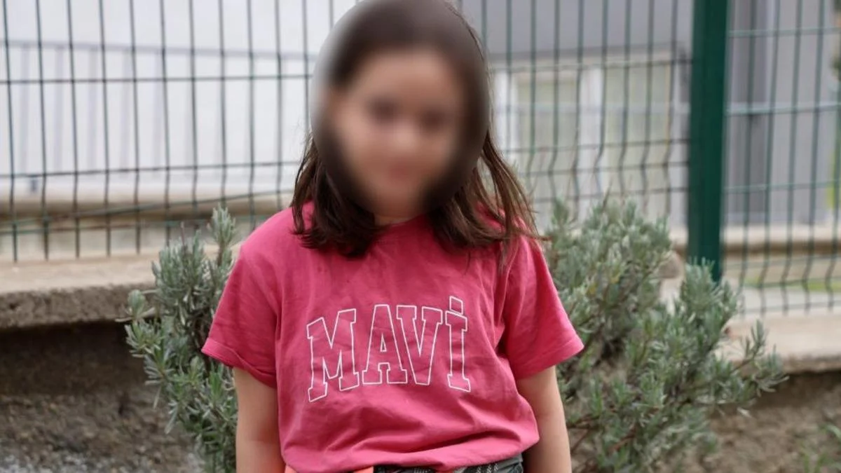 Nöbetçi öğretmen 'yere yatın' diye bağırmış!