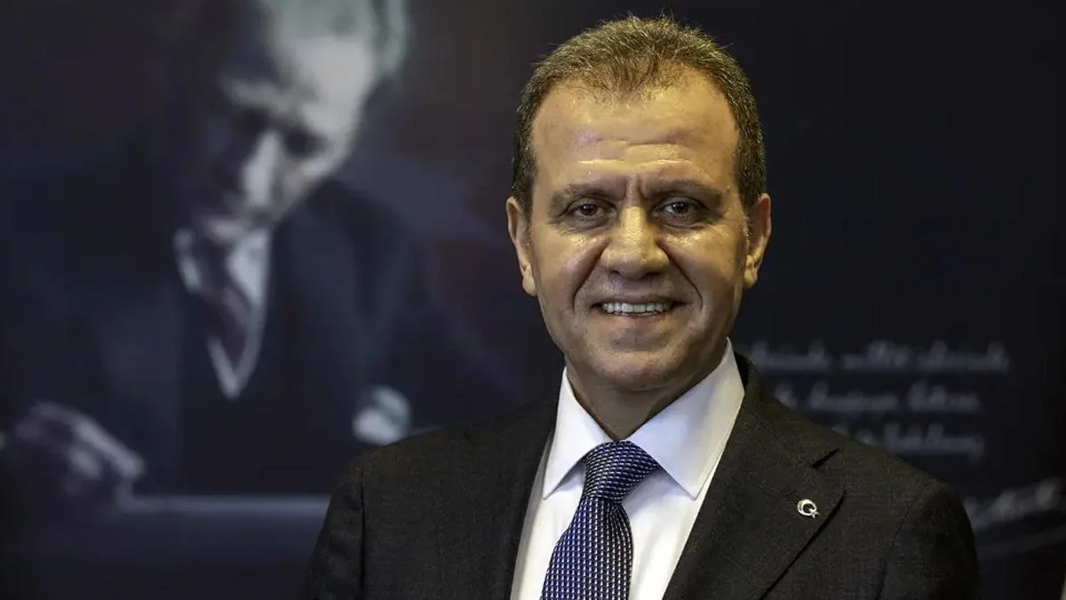 Mersin'de Vahap Seçer dahil 3 belediye başkanı tutuklandı