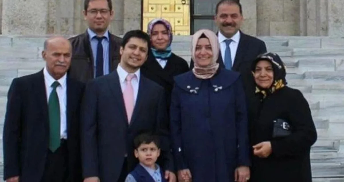 Fatma’nın annesi 72 yaşında GYO şirketi kurdu