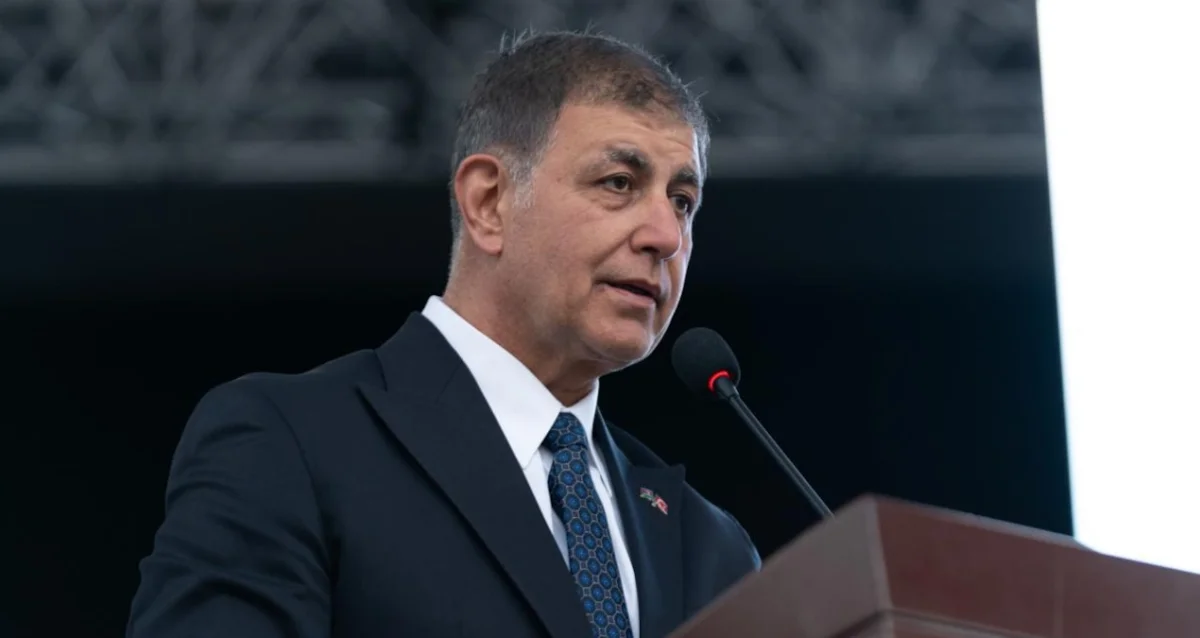 Cemil Tugay için AKP'de yeni formül: Rozet Meclis yerine genel merkezde