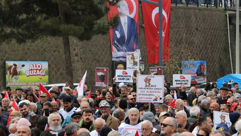 Giresun’da madene karşı köylü mitingi: ‘Mesele siyaset değil yaşam’